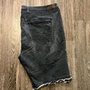 True Religion Geno Relaxed Slim Shorts